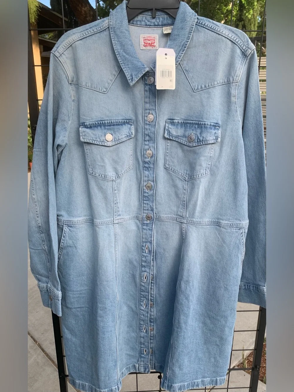 NWT women’s Levi's Light Blue Western Denim Button-Up long sleeve Dress - Picture 5 of 15